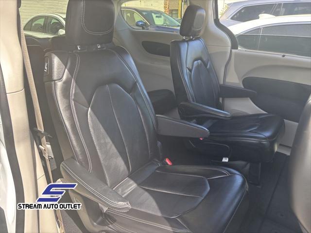 used 2023 Chrysler Pacifica car, priced at $21,480