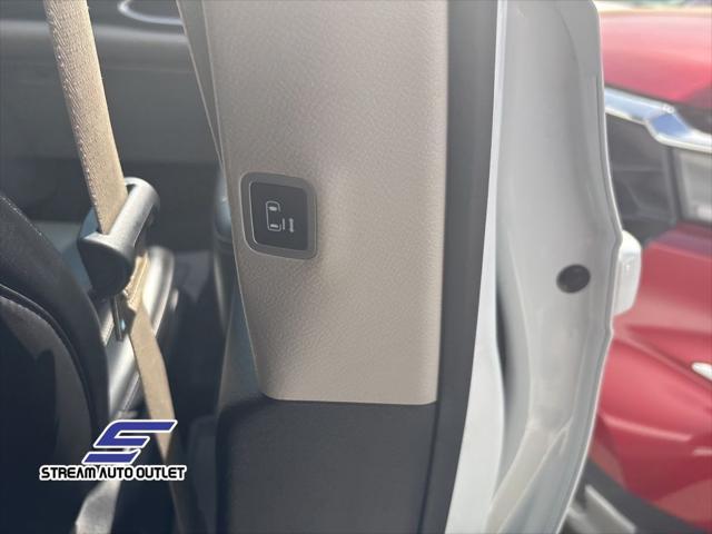 used 2023 Chrysler Pacifica car, priced at $21,480