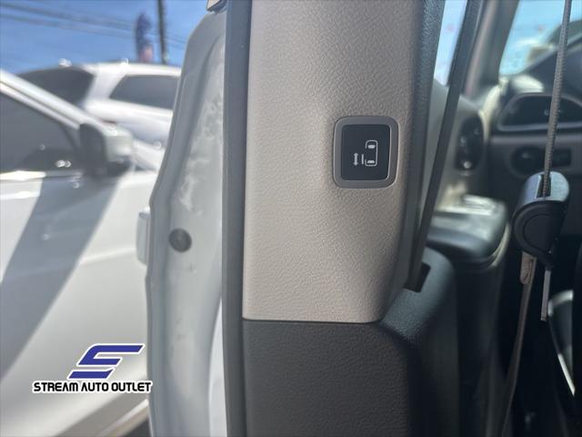 used 2023 Chrysler Pacifica car, priced at $21,480