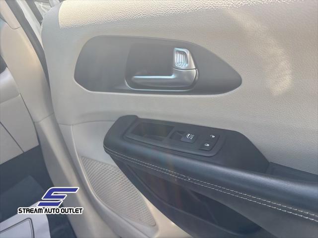 used 2023 Chrysler Pacifica car, priced at $21,480