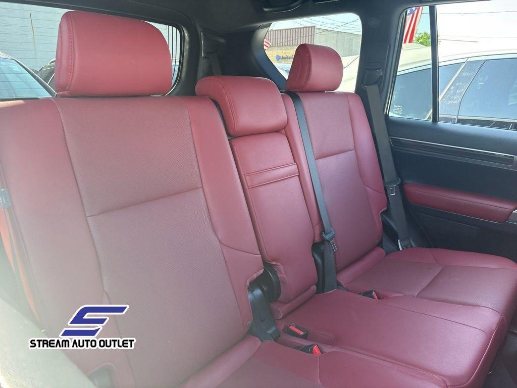 used 2023 Lexus GX 460 car, priced at $58,985
