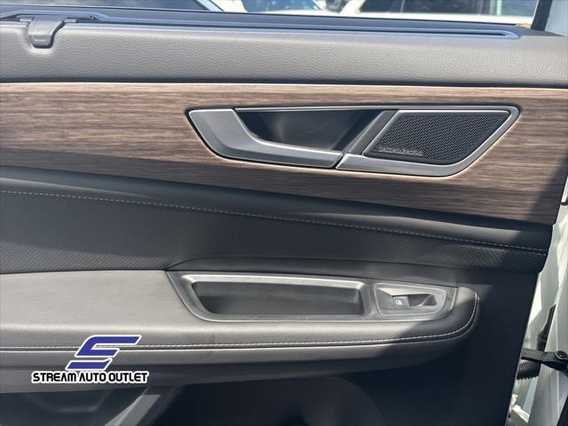 used 2025 Volkswagen Atlas car, priced at $46,990