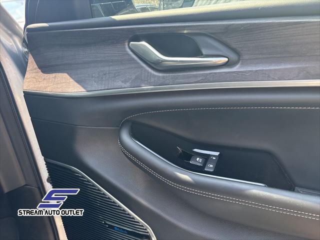 used 2021 Jeep Grand Cherokee L car, priced at $29,990