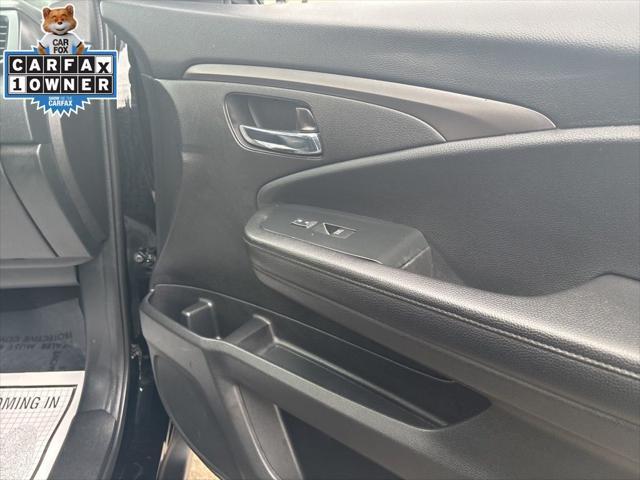 used 2022 Honda Pilot car, priced at $26,990