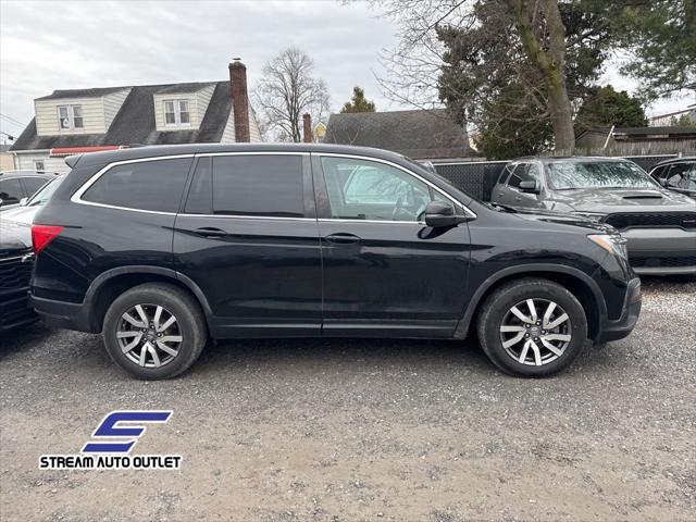 used 2022 Honda Pilot car, priced at $27,990