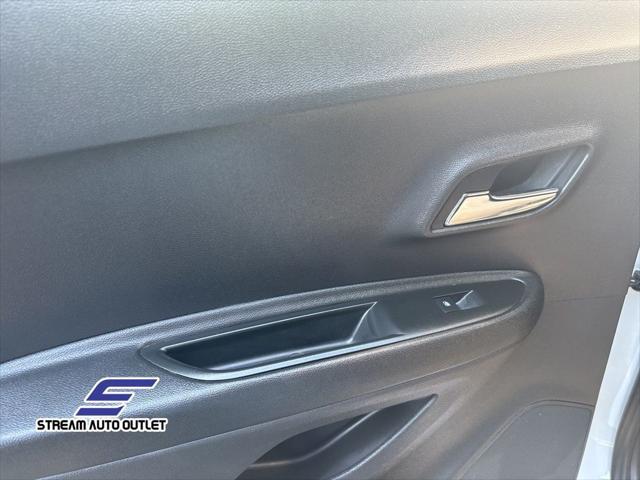 used 2019 Chevrolet Trax car, priced at $11,990