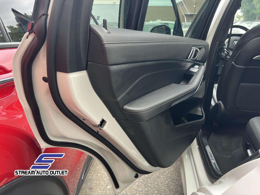 used 2024 BMW X7 car, priced at $71,985
