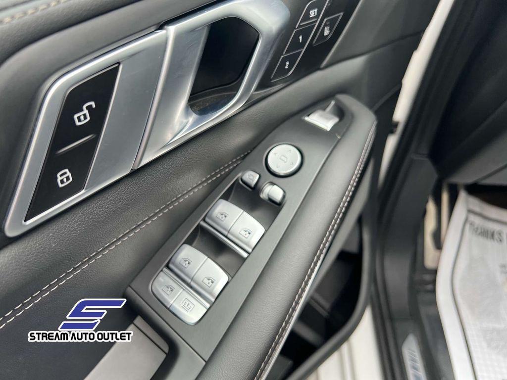 used 2024 BMW X7 car, priced at $71,985