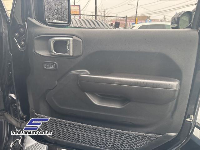 used 2019 Jeep Wrangler Unlimited car, priced at $22,990