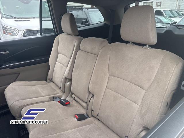 used 2016 Honda Pilot car, priced at $17,990
