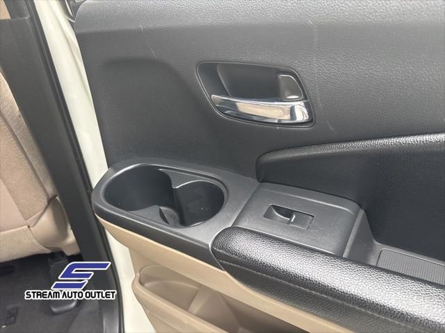 used 2016 Honda Pilot car, priced at $17,990