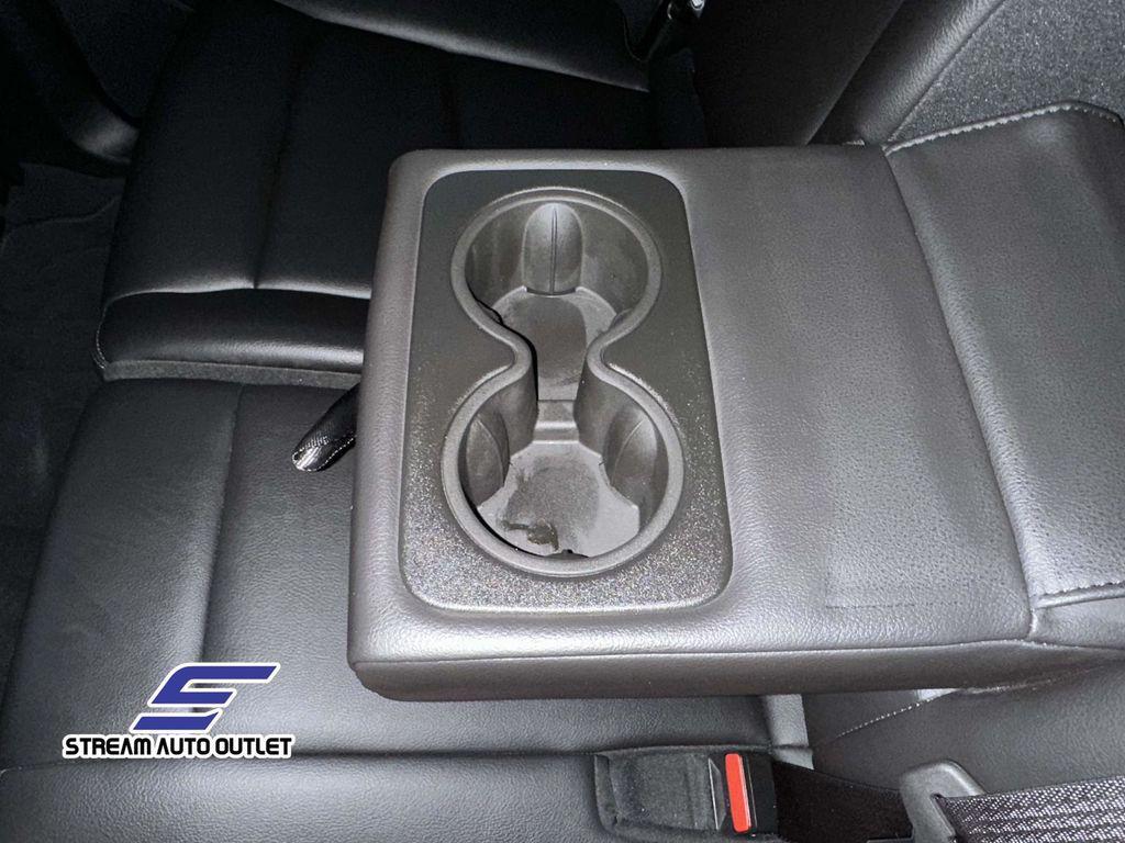 used 2023 Cadillac XT5 car, priced at $33,485