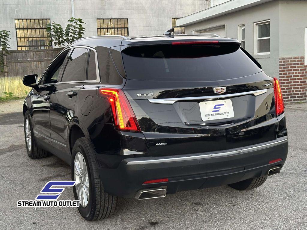 used 2023 Cadillac XT5 car, priced at $33,485
