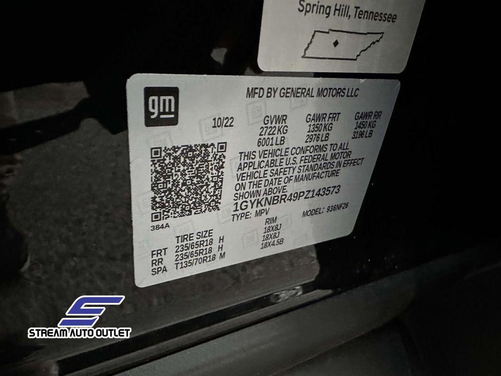 used 2023 Cadillac XT5 car, priced at $33,485