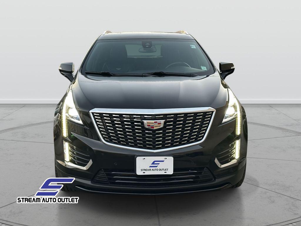 used 2023 Cadillac XT5 car, priced at $33,485