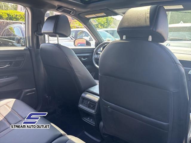 used 2024 Honda CR-V Hybrid car, priced at $35,990