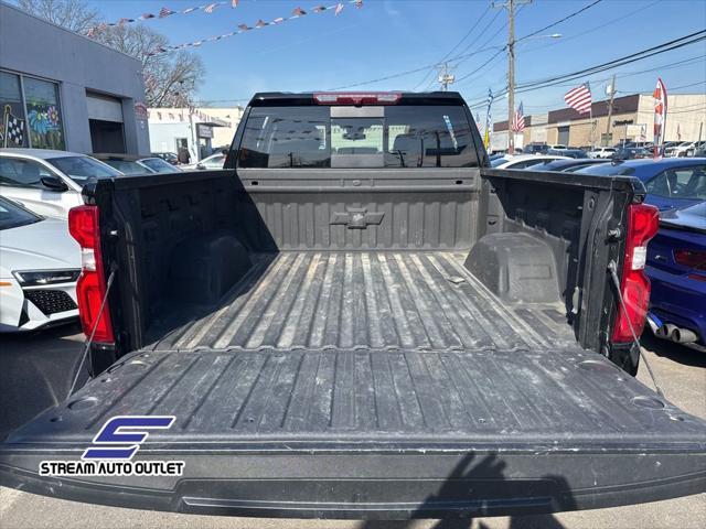 used 2022 Chevrolet Silverado 1500 car, priced at $42,990