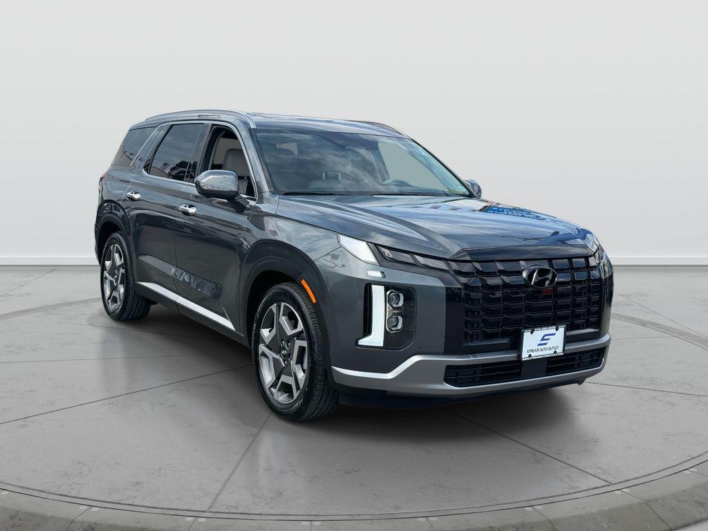 used 2025 Hyundai Palisade car, priced at $47,485