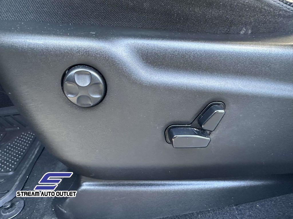 used 2020 Jeep Grand Cherokee car, priced at $23,985