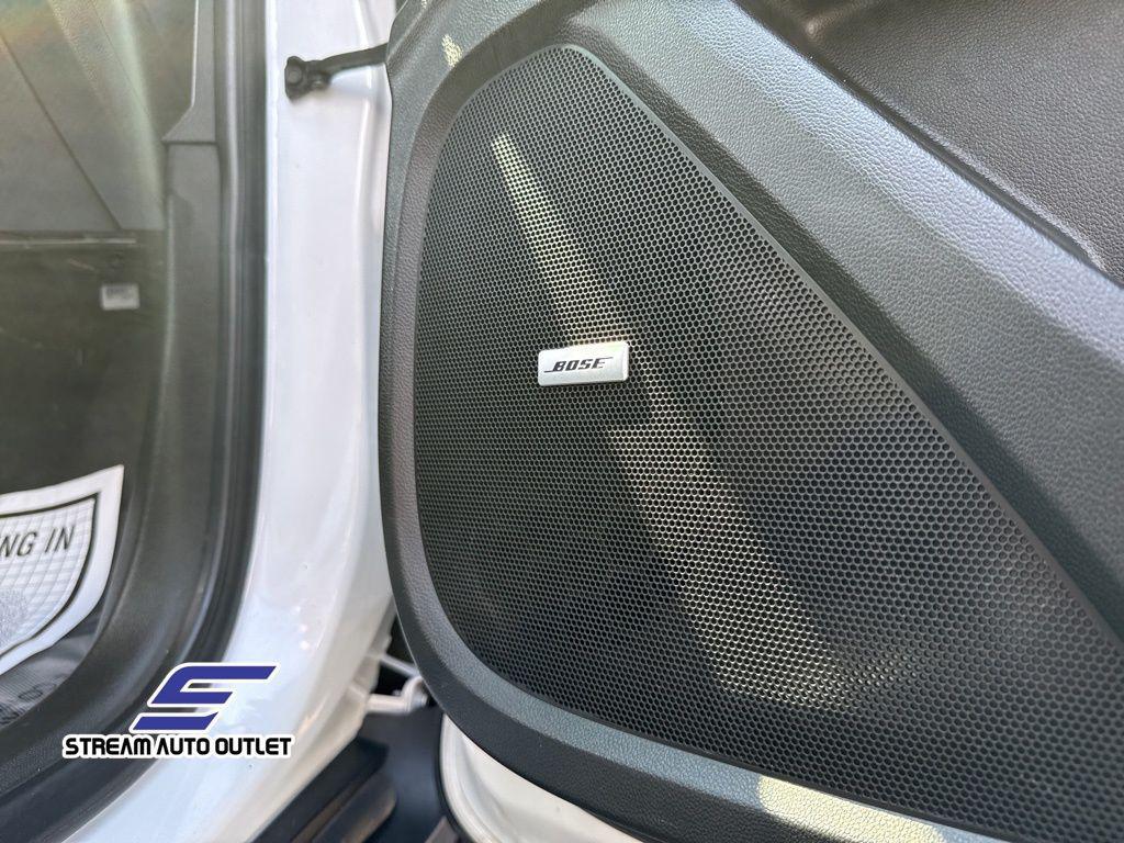 used 2023 Chevrolet Traverse car, priced at $34,490
