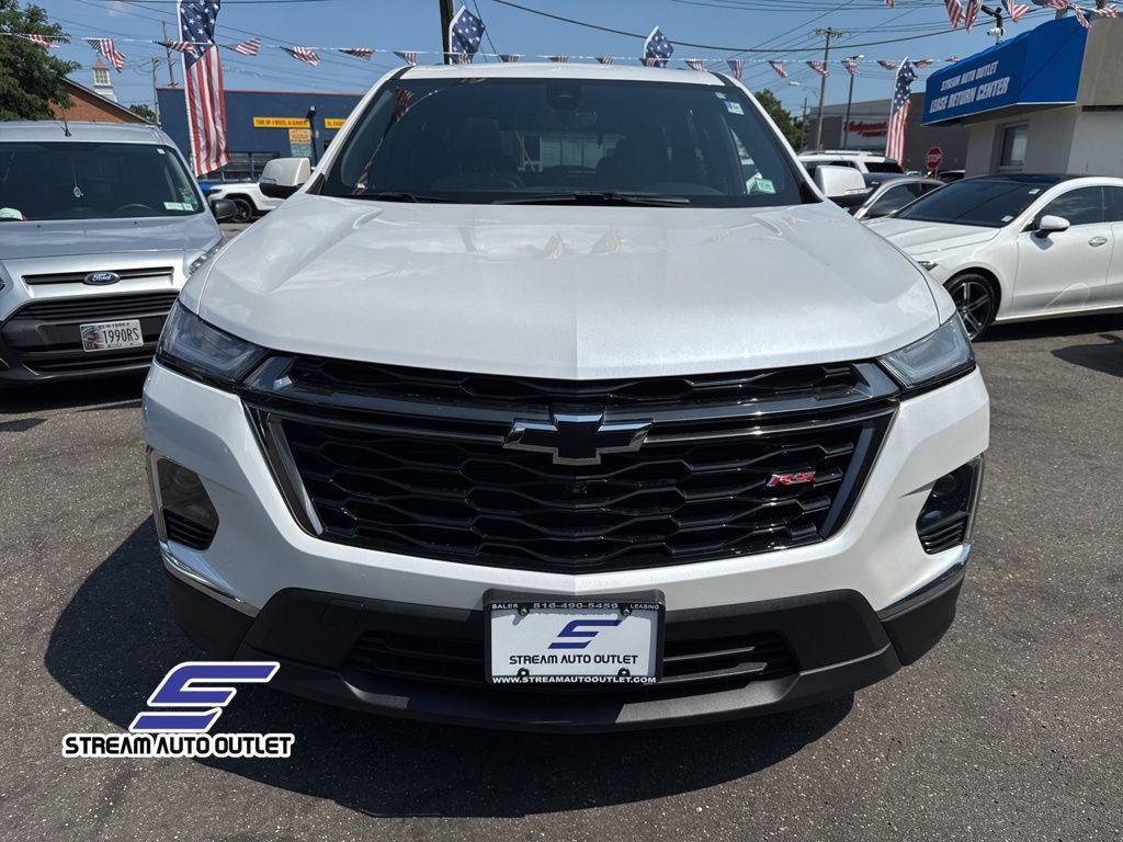 used 2023 Chevrolet Traverse car, priced at $34,490