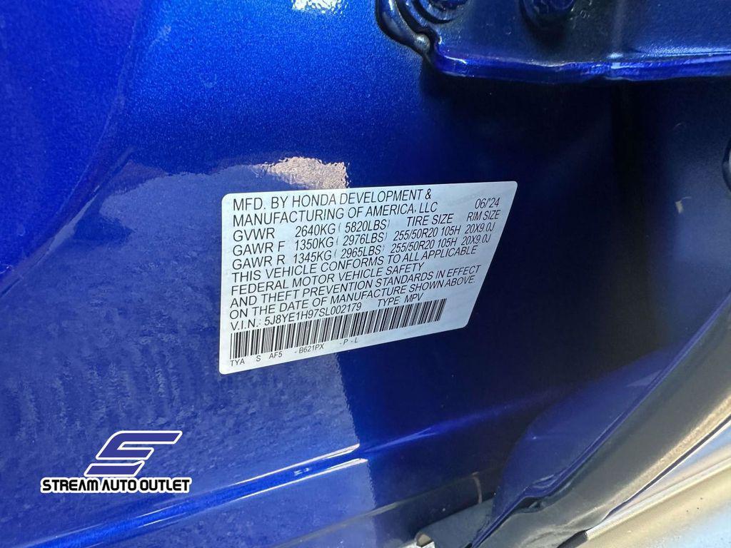 used 2025 Acura MDX car, priced at $57,985
