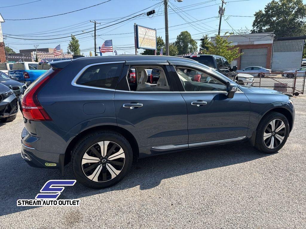 used 2023 Volvo XC60 Recharge Plug-In Hybrid car, priced at $42,985