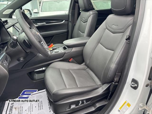 used 2021 Cadillac XT5 car, priced at $28,990