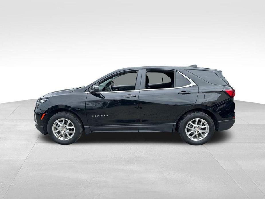 used 2022 Chevrolet Equinox car, priced at $18,990