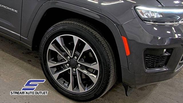 used 2021 Jeep Grand Cherokee L car, priced at $29,990