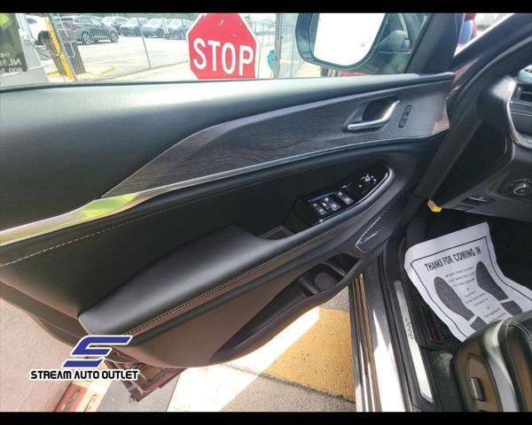 used 2021 Jeep Grand Cherokee L car, priced at $29,990