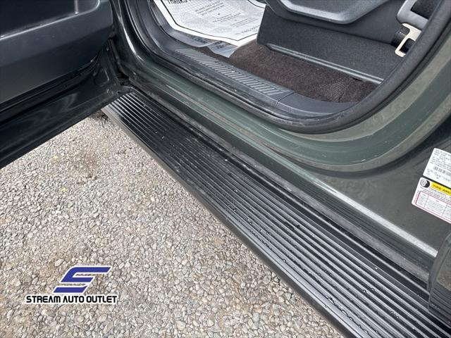 used 2022 Ford Expedition car, priced at $37,490
