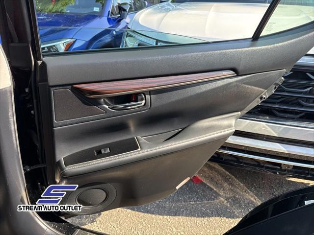 used 2016 Lexus ES 350 car, priced at $18,490