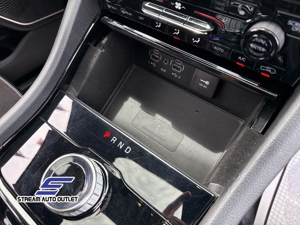 used 2023 Jeep Grand Cherokee car, priced at $36,985