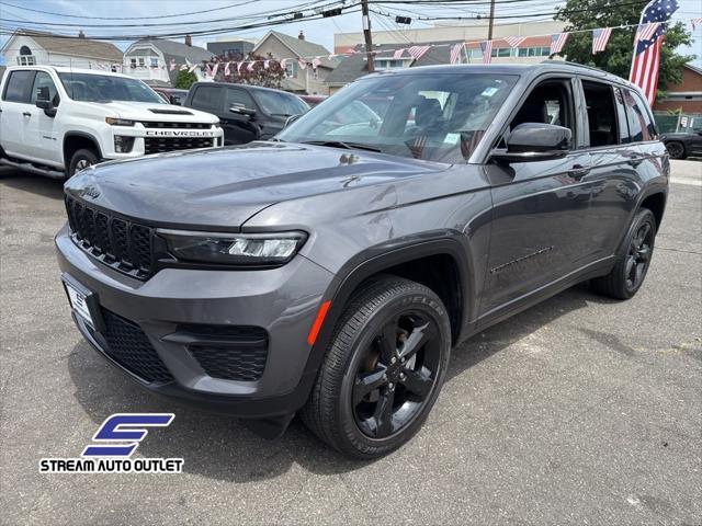 used 2023 Jeep Grand Cherokee car, priced at $33,490