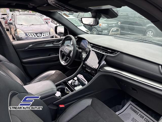 used 2023 Jeep Grand Cherokee car, priced at $33,490