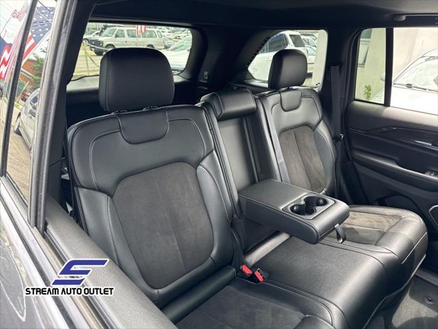 used 2023 Jeep Grand Cherokee car, priced at $33,490