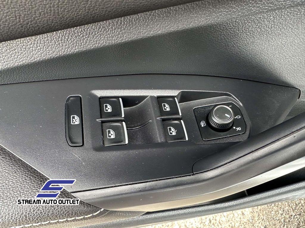 used 2025 Volkswagen Jetta car, priced at $23,485