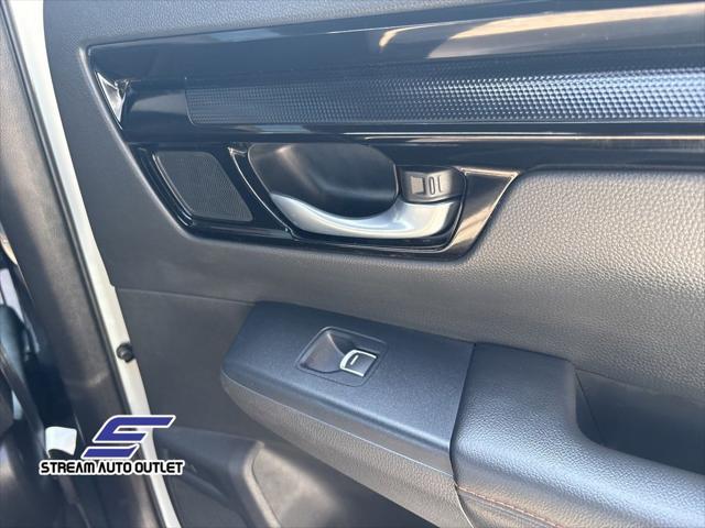 used 2023 Honda CR-V Hybrid car, priced at $33,990