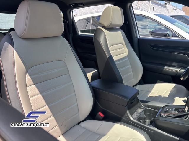 used 2023 Honda CR-V Hybrid car, priced at $33,990