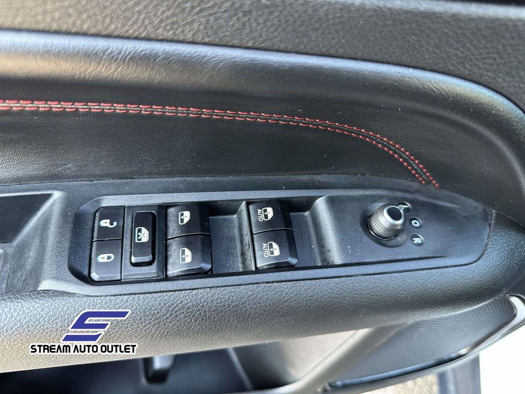 used 2024 Jeep Compass car, priced at $26,985