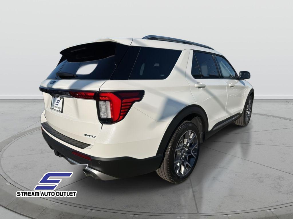 used 2025 Ford Explorer car, priced at $56,985