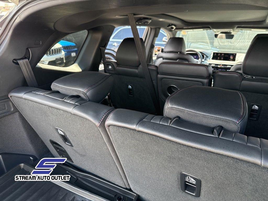used 2023 Acura MDX car, priced at $45,985