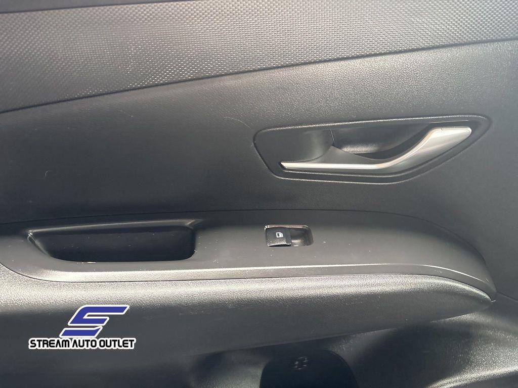 used 2022 Hyundai Tucson car, priced at $23,985