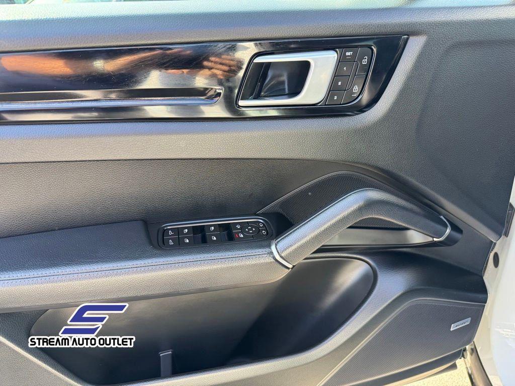 used 2023 Porsche Cayenne car, priced at $73,985
