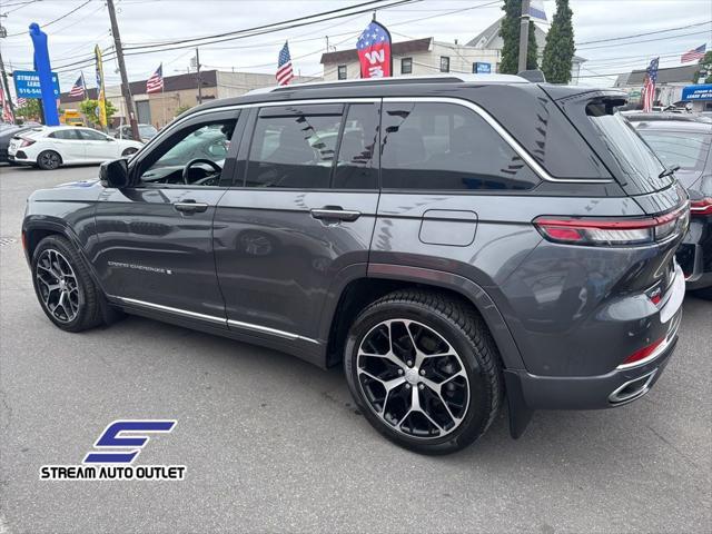 used 2022 Jeep Grand Cherokee car, priced at $32,990