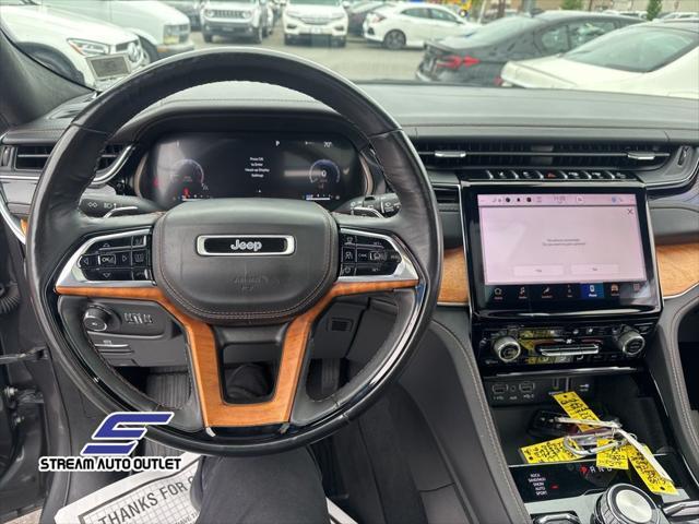 used 2022 Jeep Grand Cherokee car, priced at $32,990