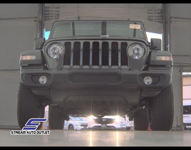 used 2021 Jeep Wrangler Unlimited car, priced at $26,990