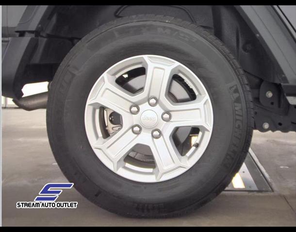 used 2021 Jeep Wrangler Unlimited car, priced at $26,990