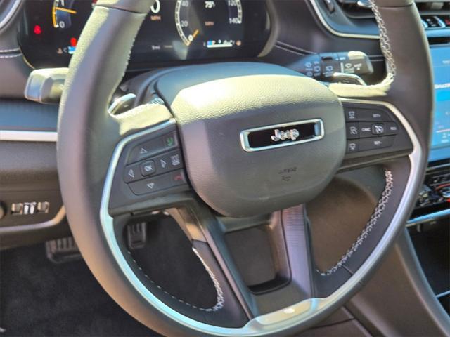 new 2025 Jeep Grand Cherokee car, priced at $38,380